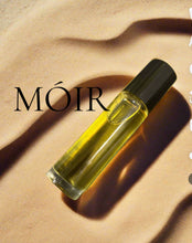 Cargar imagen en el visor de la galería, Men&#39;s Roll On Cologne Body Oils (P-R)
