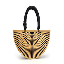 Cargar imagen en el visor de la galería, Vintage Bamboo Woven Handbag
