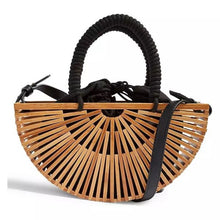 Cargar imagen en el visor de la galería, Vintage Bamboo Woven Handbag
