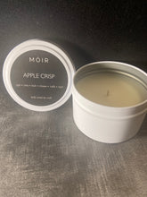 Cargar imagen en el visor de la galería, Apple Crisp 8oz Candle
