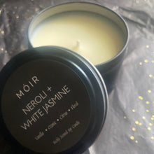 Cargar imagen en el visor de la galería, Neroli + White Jasmine 8 oz Travel Candle + Gift Box Included
