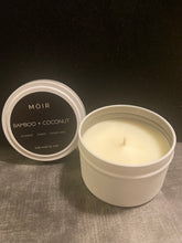 Cargar imagen en el visor de la galería, Bamboo + Coconut 8ounce Candle
