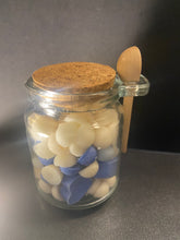 Load image into Gallery viewer, Wax Melts 8 ounces + Glass Jar Holder &amp; Spoon Included
